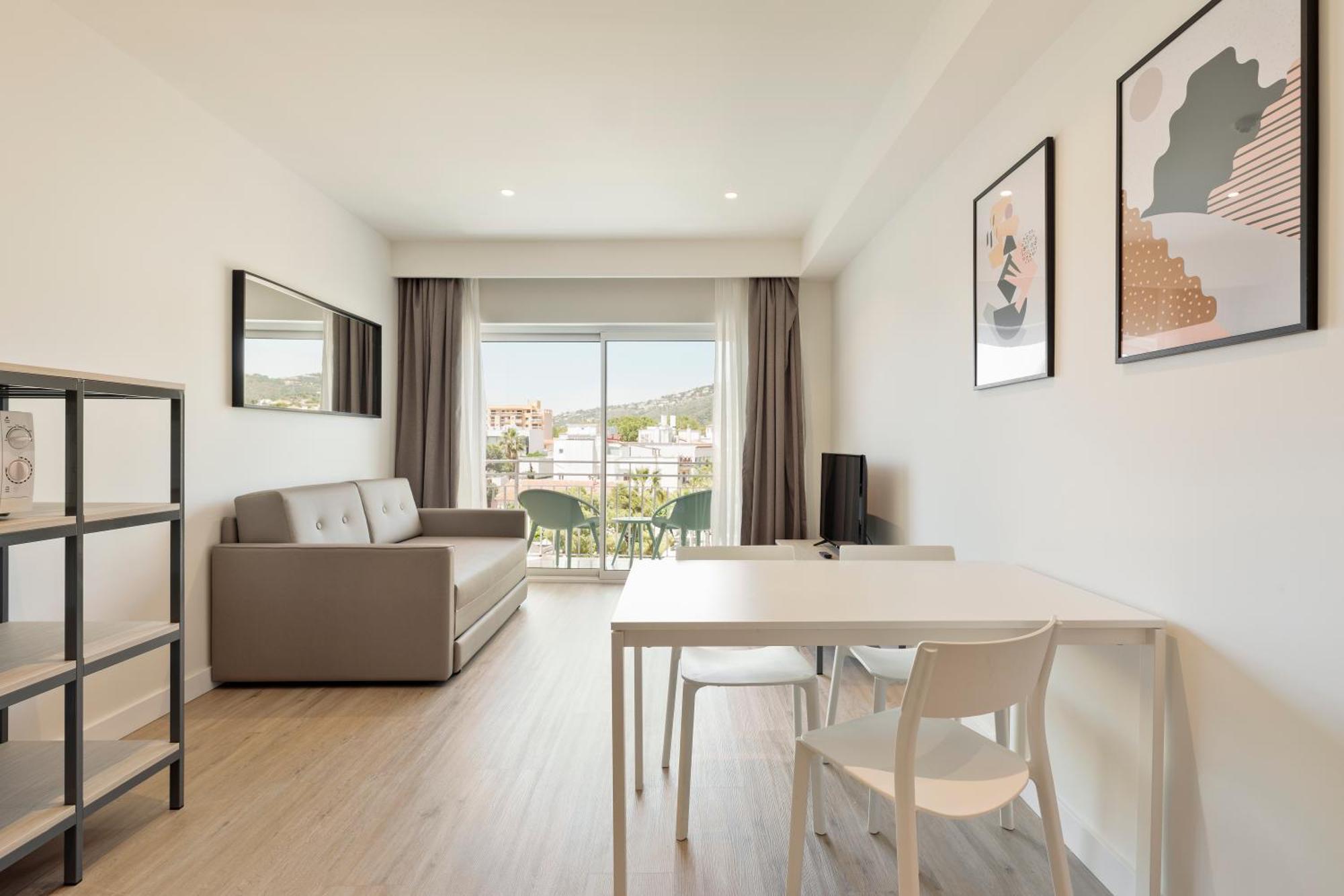 Aparthotel Xic Platja d'Aro Exterior photo