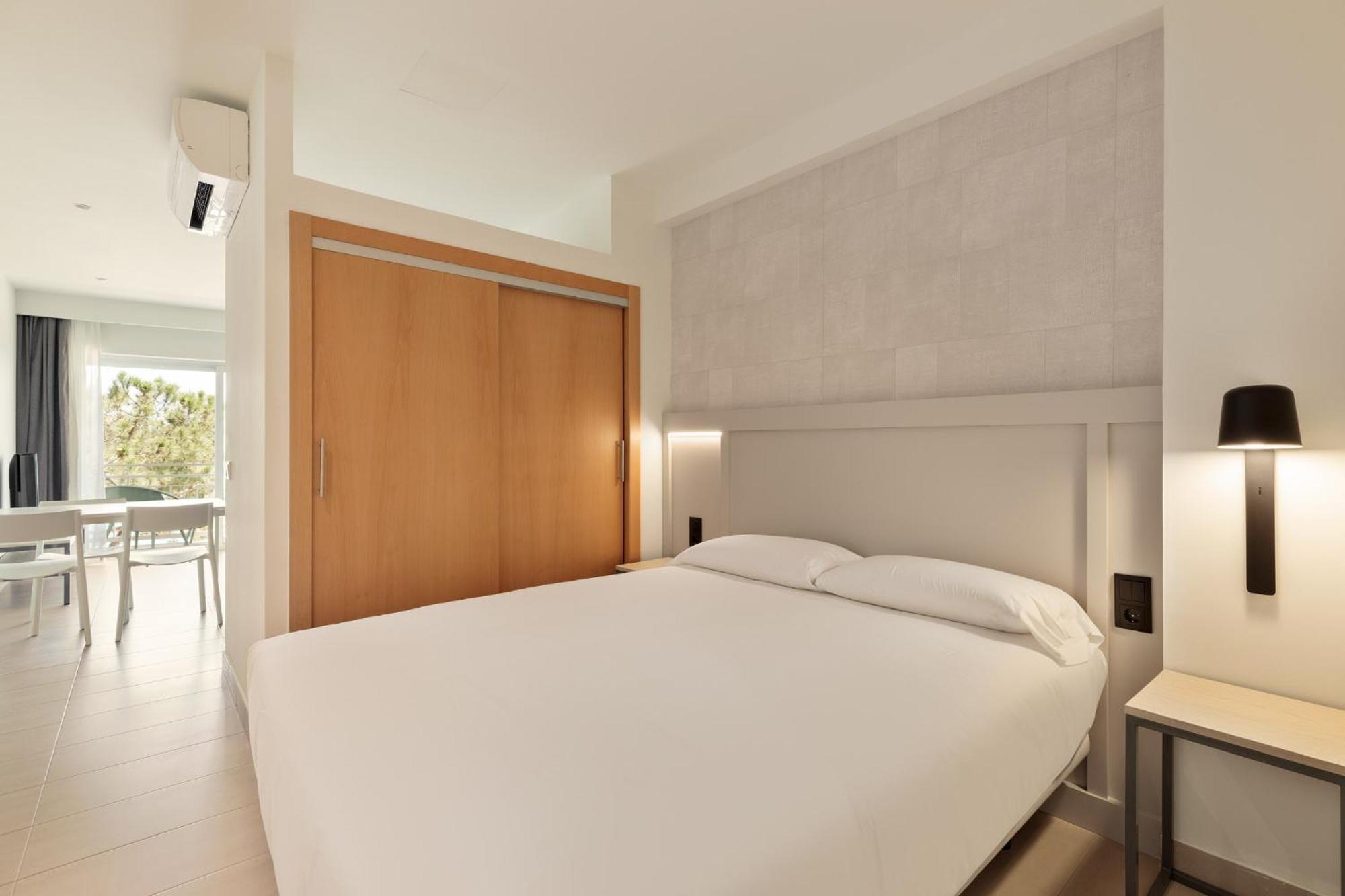 Aparthotel Xic Platja d'Aro Exterior photo